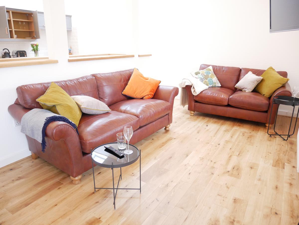The Barn In The Courtyard, 3 - Bed, Sleeps 5, Pets Welcome Ulverston Dış mekan fotoğraf